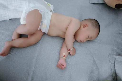 通辽宝宝发烧可以喝牛奶吗